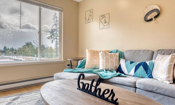 Highline Wohnung | BD37 2b1b Apt Unit 4 @S Seattle close to airport