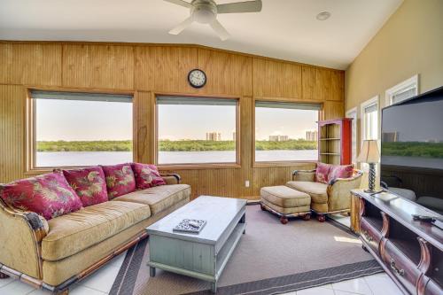 Nettles Island Haus | Beach Access and Resort Amenities Jensen Beach Home