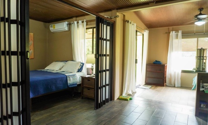 Pavones Haus | Beach Casita, Pilon de Pavones Steps away from perfect surf!
