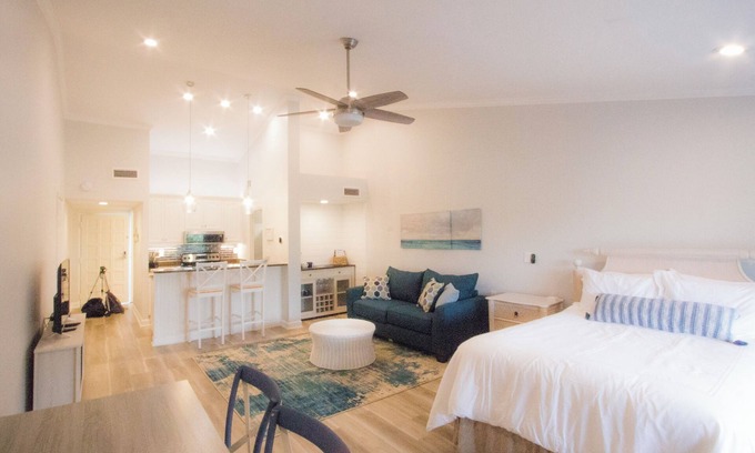 Sawgrass Eigentumswohnung | Renoviert 2019! - Beach Condo in Sawgrass Country Club nur wenige Schritte vom Sand entfernt