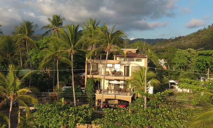 Cerro Plano Haus | Beach front 3rd floor condo private pool south Jaco