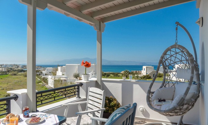 Mikri Vigla Wohnung | BEACH FRONT ACCOMMODATION IN MIKRI VIGLA BEACH