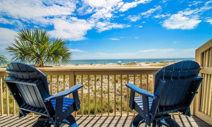 Ono Island Haus | Gulf Front Beach Cottage