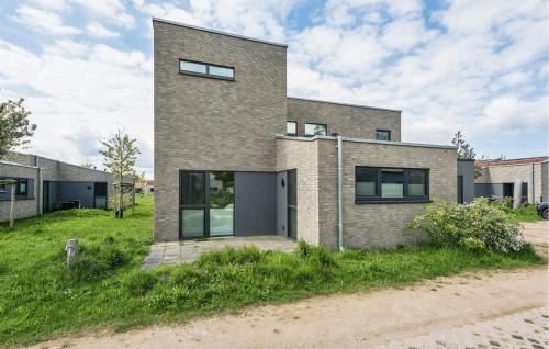 Lembruch Haus | Beach Front Home In Lembruchdümmer See
