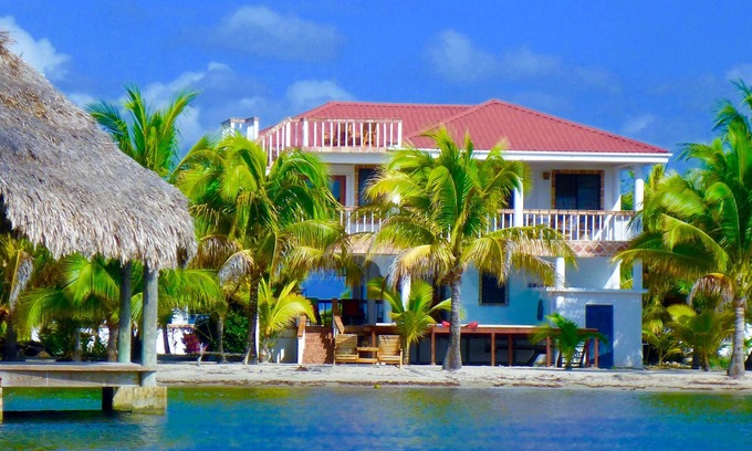 Plantation Haus | Strandfront, Privathaus mit Pool, Strand, direkt am Meer