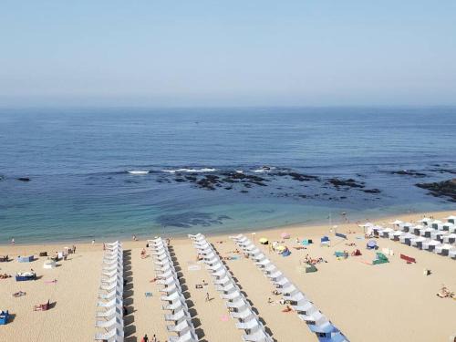 Povoa De Varzim Wohnung | Beach front - sea and sunset views