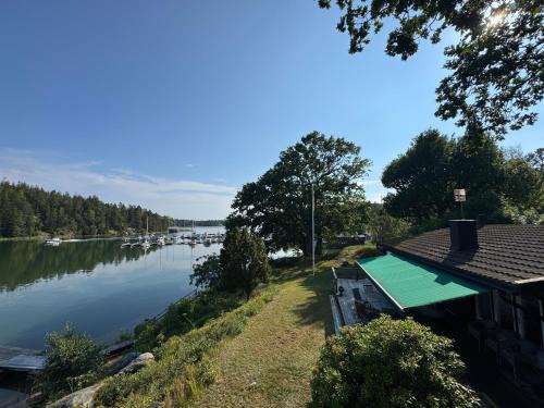 Dyvik Villa | Beach house Nyborg - By Stockholm archipelago