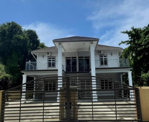 Port Dickson Haus | Beach House with Pool
