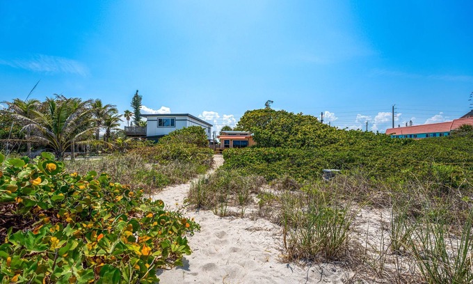 Tropic Haus | Directly on famous Cocoa Beach. Spacious, charming, Florida style beach house.