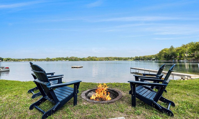 White Cloud Haus | Beach Please Cottage