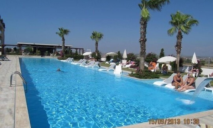 Side Wohnung | BABYLON BLISS ist ein einzigartiges 3-Bett-3-Bad Duplex Haus mit seinen eigenen privaten Pool