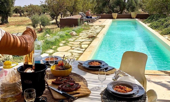 Carovigno Villa | STRANDVILLA MIT SCHWIMMBAD IN DER NÄHE VON TORRE GUACETO