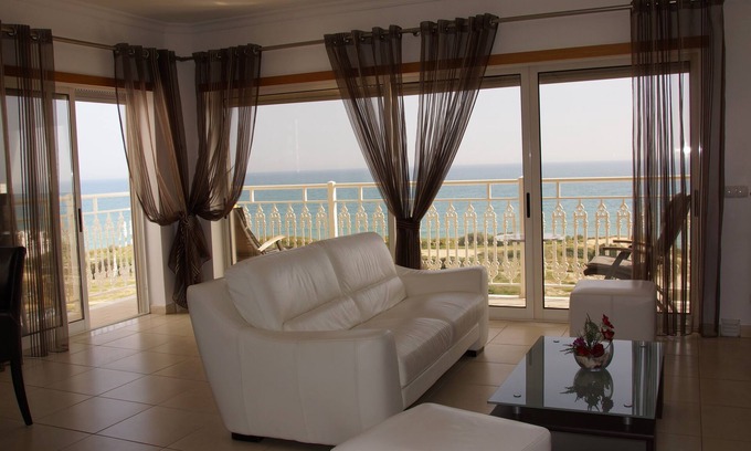 Armacao de Pera Wohnung | Strandapartment 1 Minute vom Strand entfernt