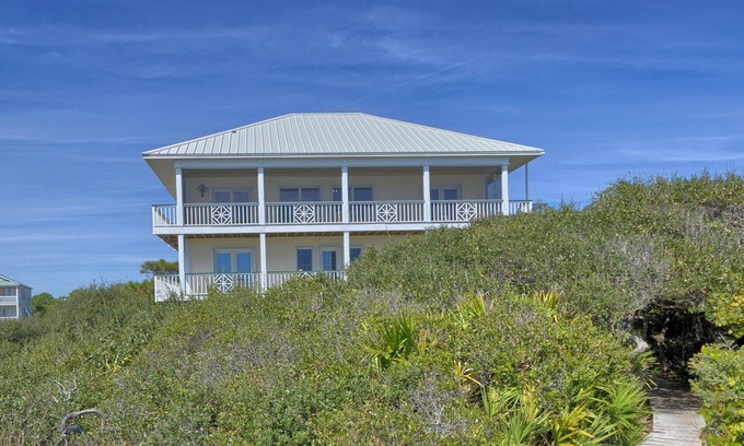 Treasure Beach Village Haus | Welcome to The Breakers