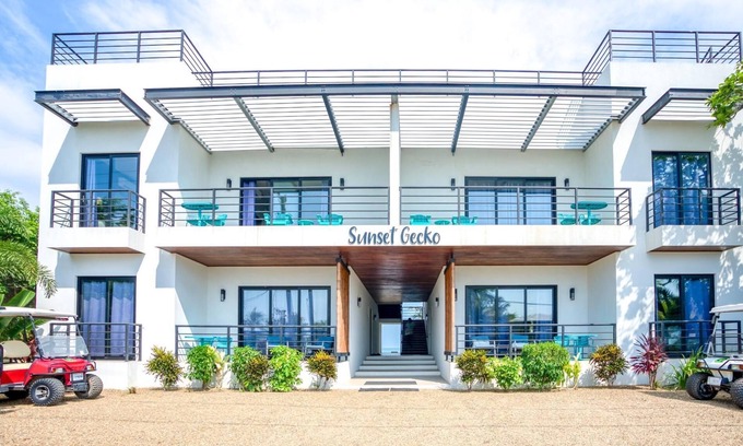 Placencia Eigentumswohnung | Beachfront Condo Complex In Placencia Village
