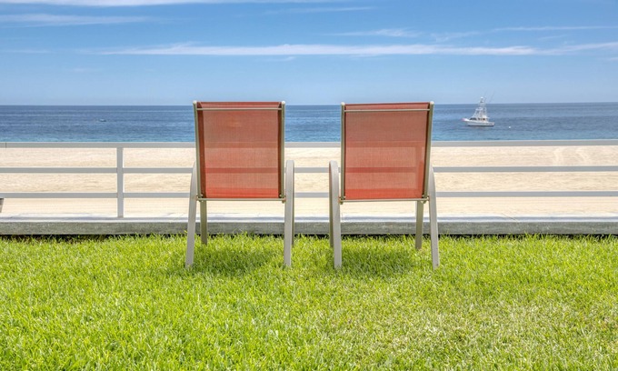 Los Barriles Haus | Neuer Zeitgenosse am Strand im Herzen von Los Barriles! Haustierfreundlich!