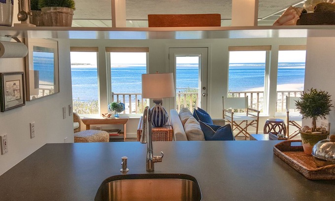 Happy Camp Hideaway Hütte | Haus am Strand mit eigenem Hof und Unbeatable Bay und Meerblick!
