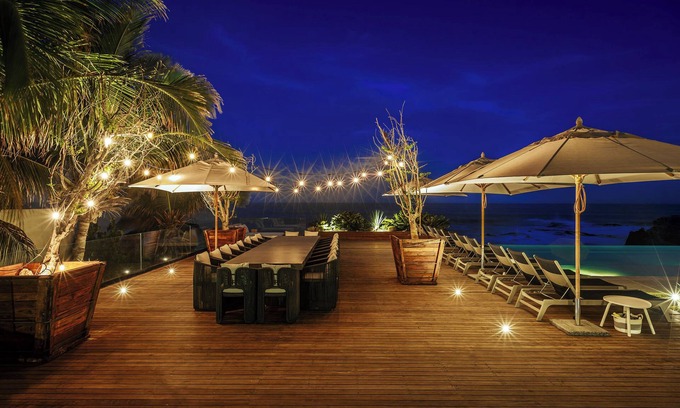 Palmilla Haus | Beachfront Mansion- Palmilla Sur