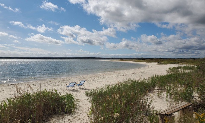 Aquebogue Haus | Beachfront Paradise in North Fork
