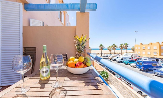Tarifa Wohnung | Beachfront, pool, terrace & WIFI
