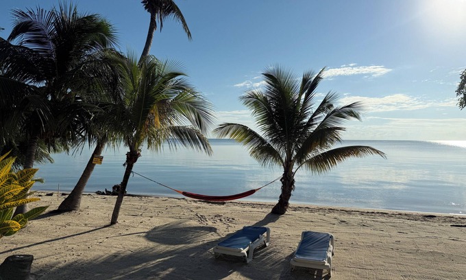 Placencia Haus | Beachfront with 3 private spaces on one property