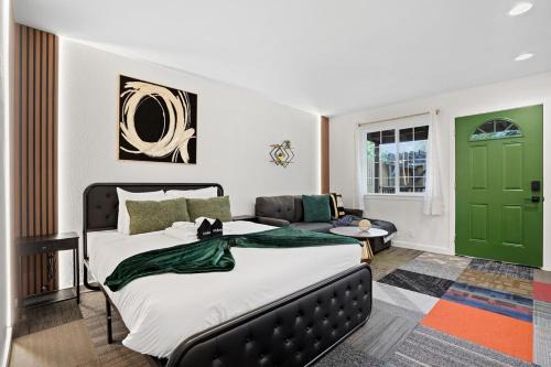 Sharp Park Wohnung | Beachy 1BR Escape with Sofa Bed - Golf & Beach Nearby