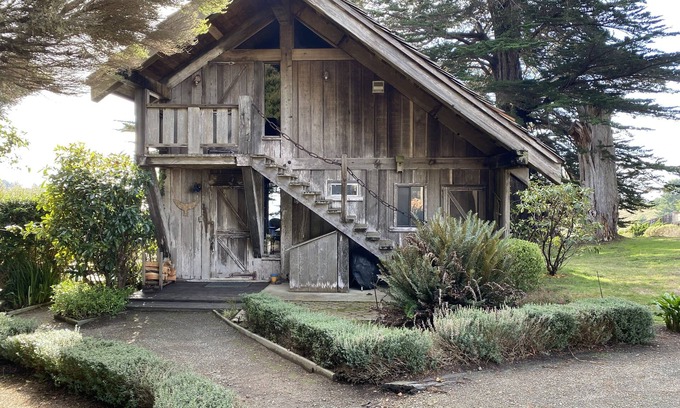 Albion Kabine | Beam's End - WO DER NAVARRO-FLUSS DEN PAZIFISCHEN OZEAN TRIFFT