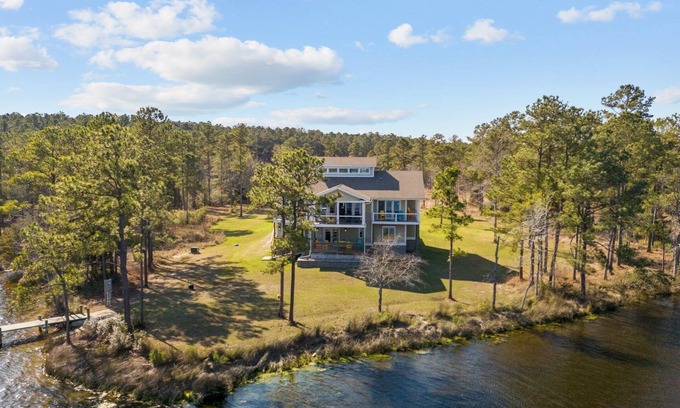 Oriental Haus | Bear's Gone Fishin" - You'll never want to leave!