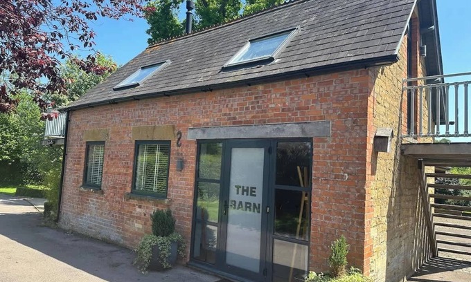East Chinnock Haus | Beautiful Barn Conversion in the Heart of Somerset