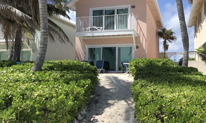 North Side Villa | Strandvilla auf den Cayman Islands