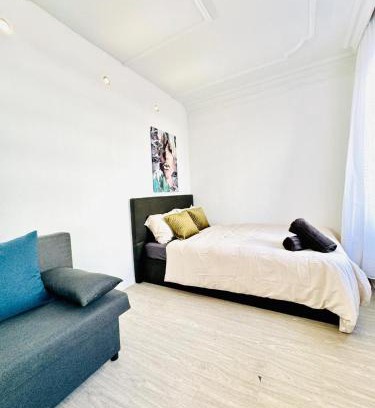 Grinzing Wohnung | Beautiful 4BR Apt for up to 12P 10 Min to FAC Platz