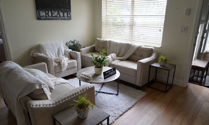 North Lauderdale Haus | BEAUTIFUL AND QUIET 1/1 HOME ALL TO YOURSELF