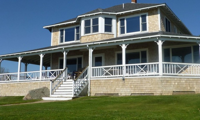 Monument Beach Haus | Wunderschönes Cape Home mit privatem Strand und spektakulären Sonnenuntergängen