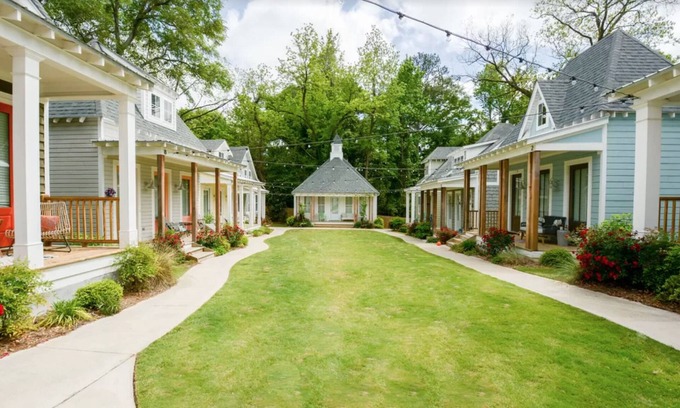 Auburn Haus | Schöne Downtown Auburn Cottage in einer malerischen Umgebung