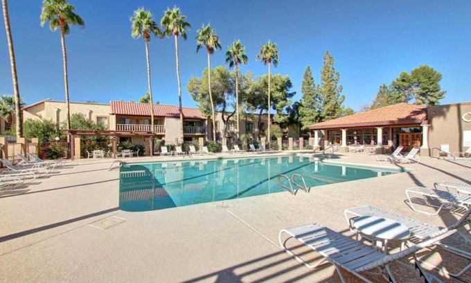 McCormick Ranch Eigentumswohnung | Schöne First Floor 3 zm, 2 Badezimmer Eigentumswohnung im Herzen von McCormick Ranch