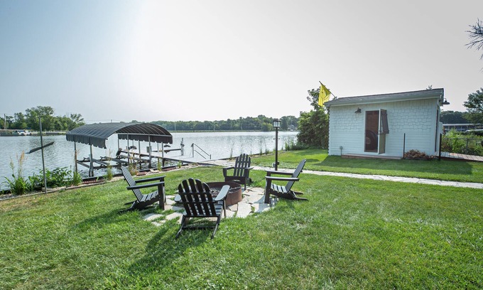 McHenry Haus | Beautiful Fox River Waterfront House Getaway