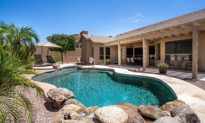 East Mesa Haus | Beautiful Gated Desert Home, 4 bd/2 bth, Htd Pool, Game Room, Golf, Hiking
