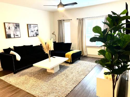 Westside Wohnung | Beautiful Home At Midtown