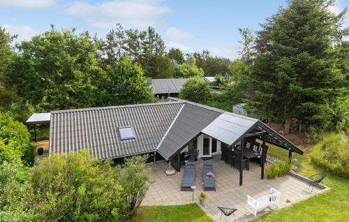 Farvang Haus | Beautiful Home In Fårvang With Wifi