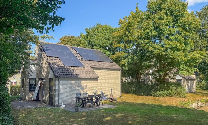 Hoeven Haus | Schönes Haus in Hoeven mit WLAN