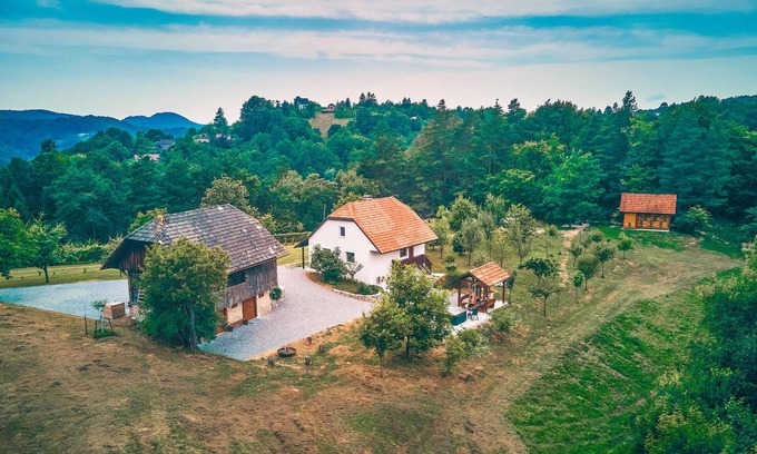Crnomelj Haus | Schönes Haus in Mokronog mit Sauna