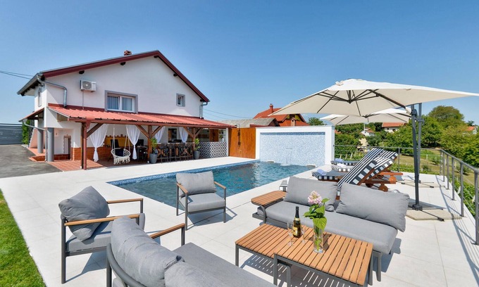 Jalzabet Haus | Schönes Haus in Vrtlinovec mit Sauna