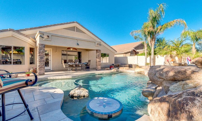 Augusta Ranch Haus | Schönes Haus in Golfplatzgemeinschaft mit Resort-ähnlichem Pool & Spa