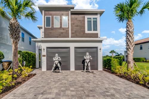 Reunion Haus | Beautiful House with Pool in Reunion Orlando 10 minutes from Disney