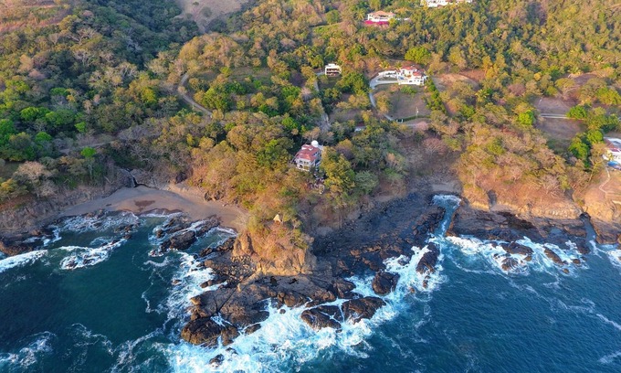Puerto Carrillo Villa | Wunderschön gelegenes Strandhaus