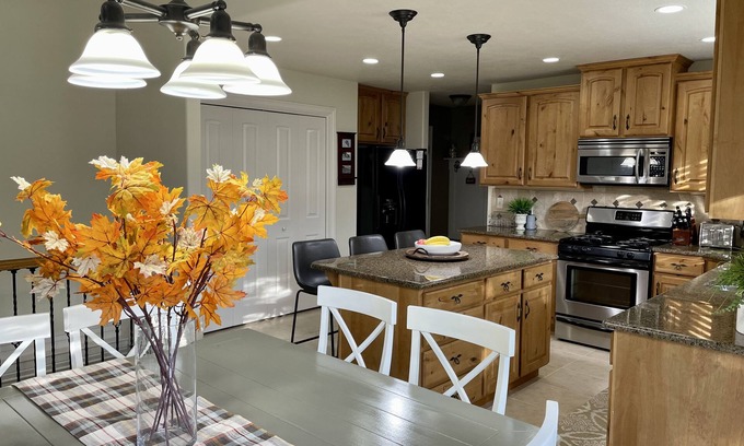 Highland Haus | Beautiful Modern Highland Home!