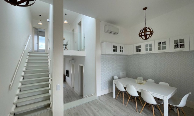 Carvalhal Wohnung | Beautiful penthouse apartment with terrace - 4 minutes walk to the beach