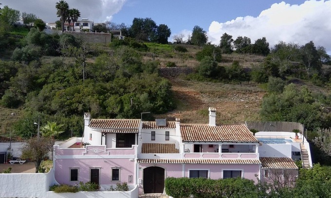 Sao Clemente Villa | Villa & Cottage - 2 Doppelbetten, 4 Einzelbetten, 2 Küchen, 4 Duschen, 2 Aufenthaltsräume