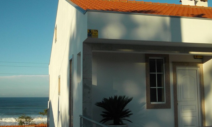 Vila Praia de Ancora Villa | Schöne Villa mit Terrasse und Garten, nahe dem Strand mit wunderschönem Meerblick