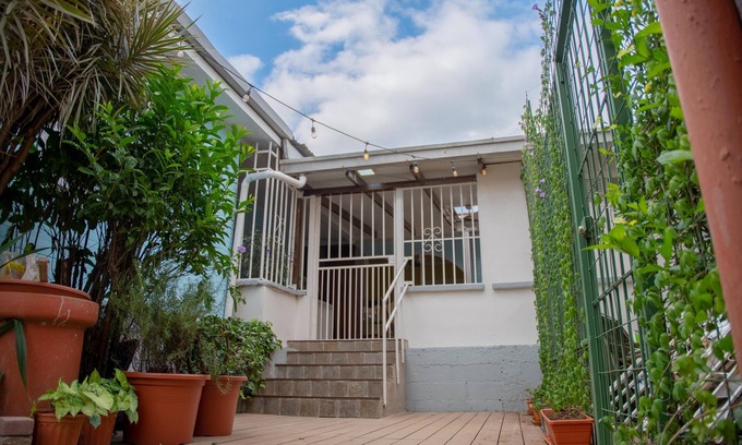Agonia Haus | Wunderschönes restauriertes klassisches Haus im Herzen von Alajuela